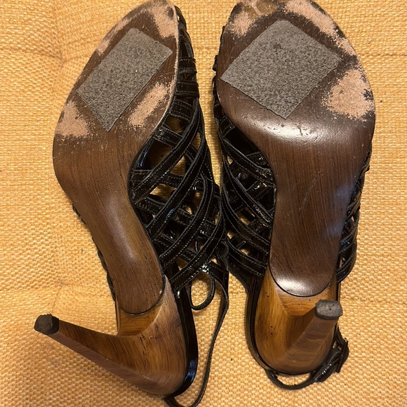 Stuart Weitzman Patent Leather Sandals - Picture 4 of 5